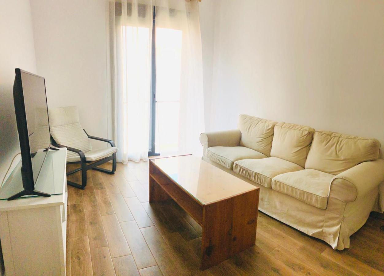Low Cost Rooms La Merced Málaga Exteriör bild