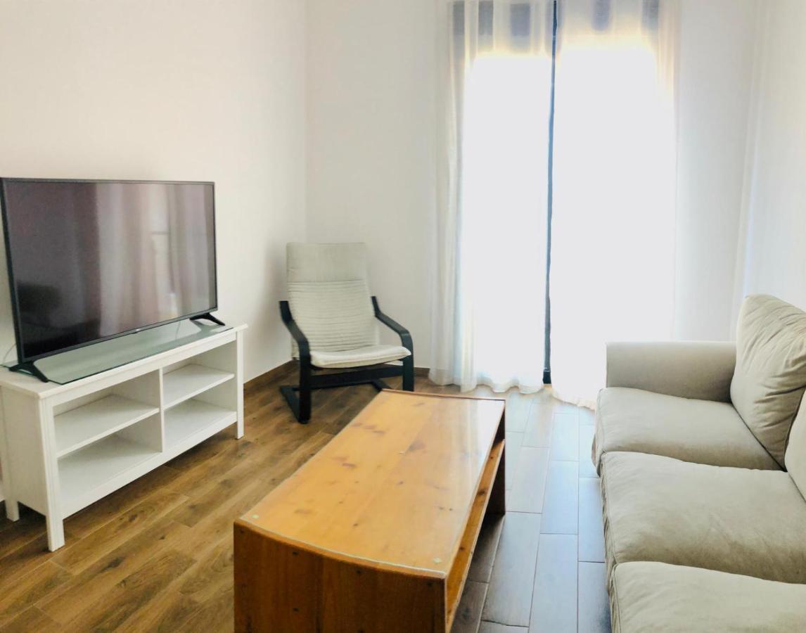 Low Cost Rooms La Merced Málaga Exteriör bild